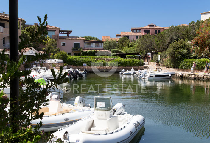 Image No.22-Villa for sale