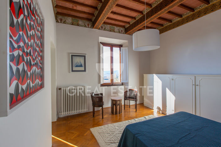 Image No.29-10 Bed Country House for sale