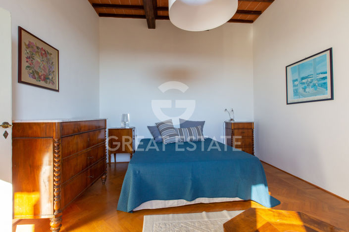 Image No.31-10 Bed Country House for sale