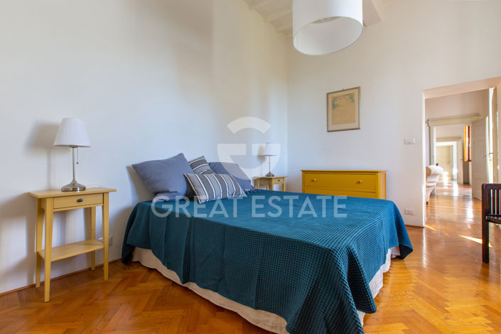 Image No.32-10 Bed Country House for sale