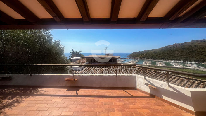 Image No.7-10 Bed Villa for sale