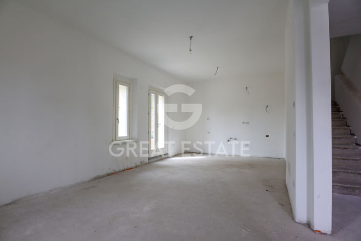 Image No.5-3 Bed Villa for sale