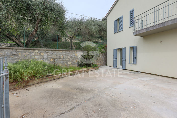 Image No.8-3 Bed Villa for sale