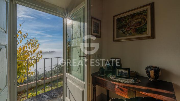 Image No.21-4 Bed Country House for sale