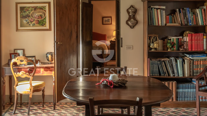 Image No.27-4 Bed Country House for sale