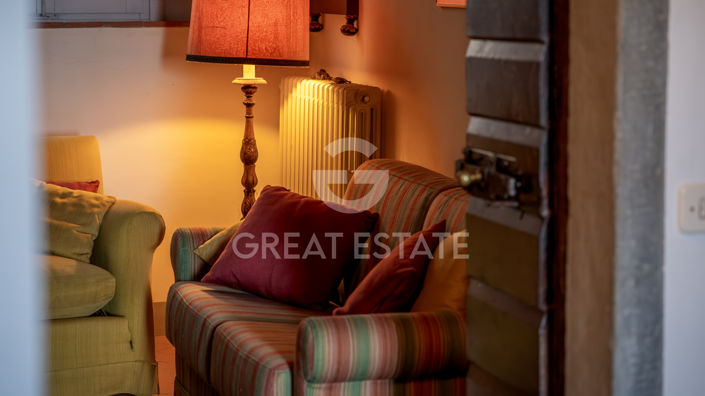 Image No.41-4 Bed Country House for sale