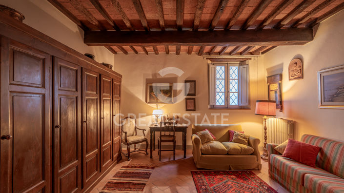 Image No.6-4 Bed Country House for sale