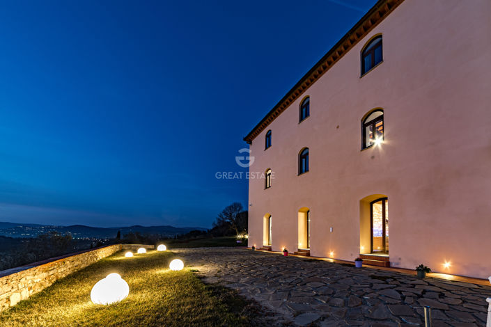 Image No.28-4 Bed Country House for sale