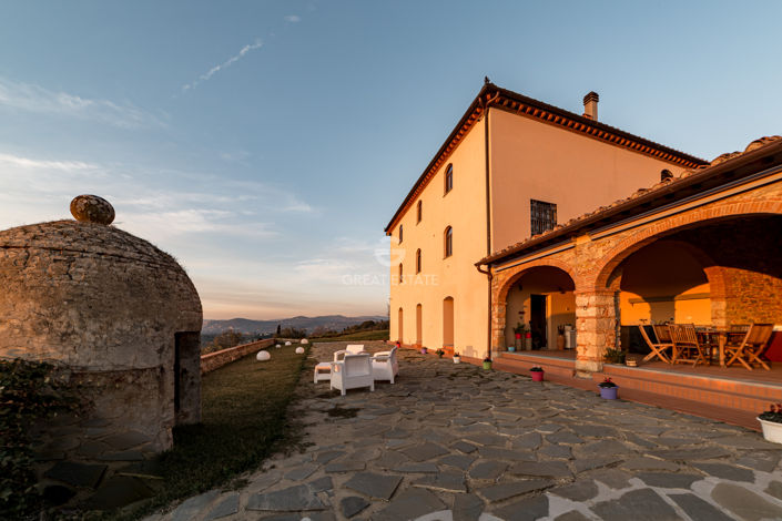 Image No.4-4 Bed Country House for sale