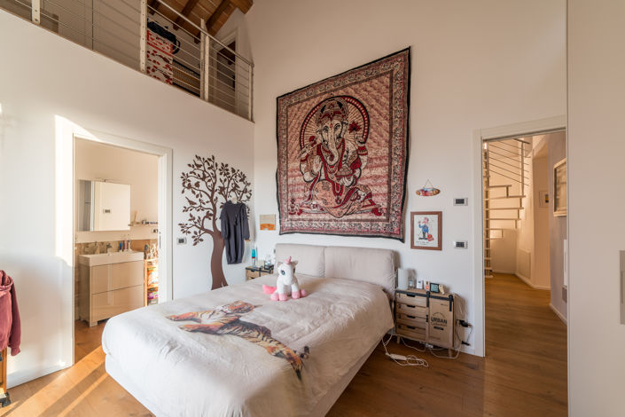 Image No.39-4 Bed Country House for sale