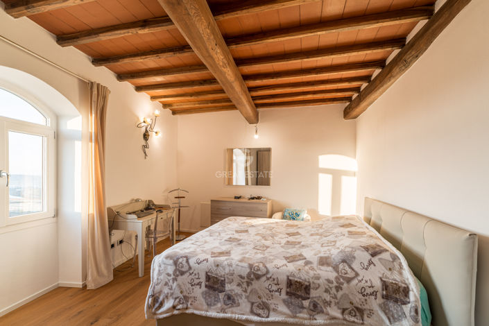 Image No.43-4 Bed Country House for sale