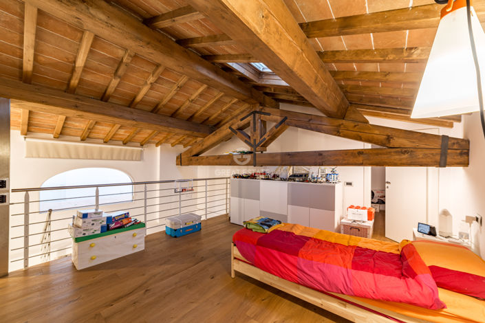 Image No.47-4 Bed Country House for sale