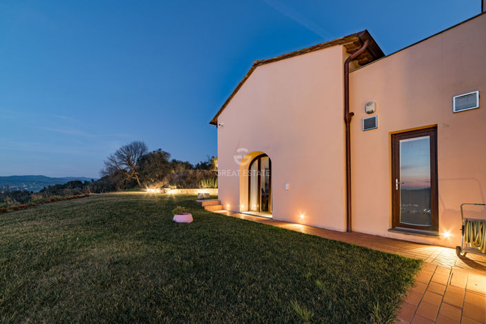 Image No.9-4 Bed Country House for sale