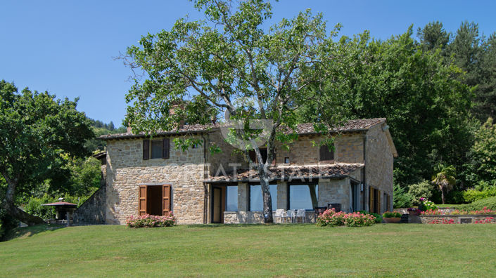 Image No.1-Maison de campagne de 6 chambres à vendre à Castèl Focognano