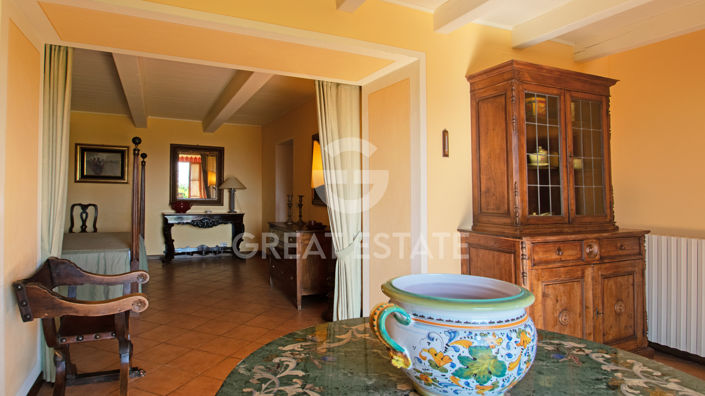 Image No.27-6 Bed Country House for sale