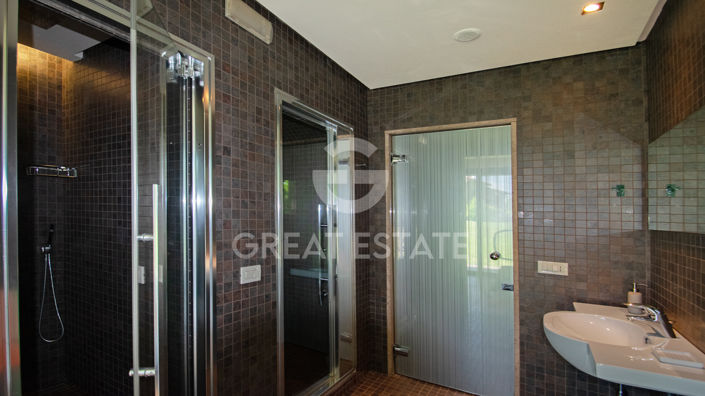 Image No.38-6 Bed Country House for sale