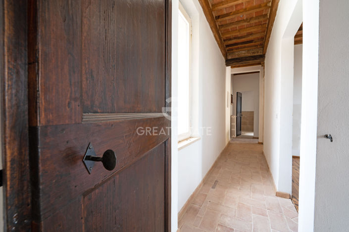 Image No.17-2 Bed Country House for sale