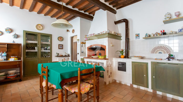 Image No.20-11 Bed Villa for sale