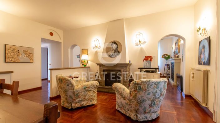 Image No.21-11 Bed Villa for sale