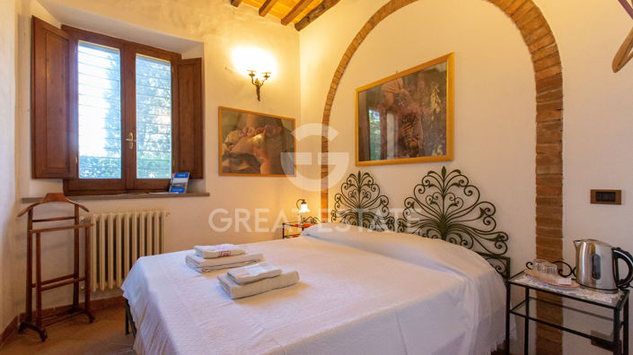 Image No.24-11 Bed Villa for sale