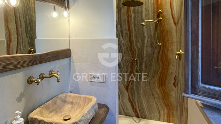 Image No.33-11 Bed Villa for sale