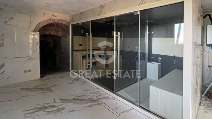 Image No.46-11 Bed Villa for sale