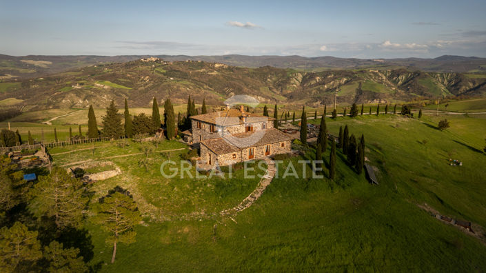 Image No.13-Maison de campagne de 5 chambres à vendre à Radicofani