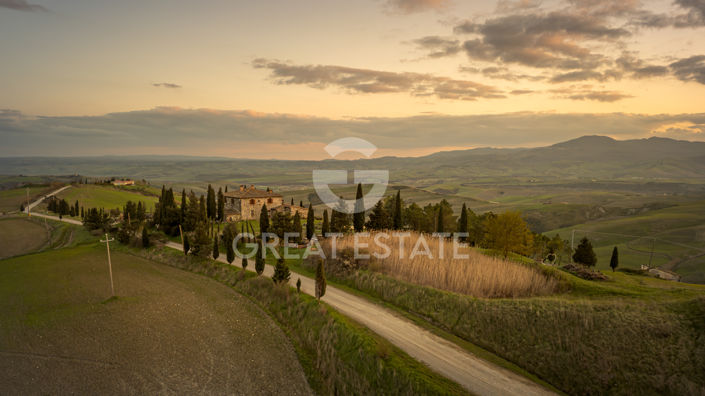 Image No.22-Maison de campagne de 5 chambres à vendre à Radicofani