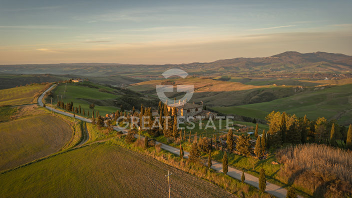 Image No.23-Maison de campagne de 5 chambres à vendre à Radicofani