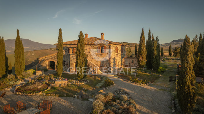 Image No.4-Maison de campagne de 5 chambres à vendre à Radicofani