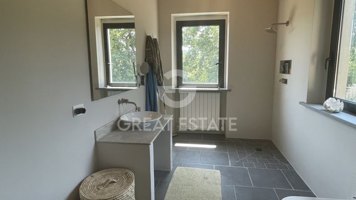 Image No.28-3 Bed Country House for sale