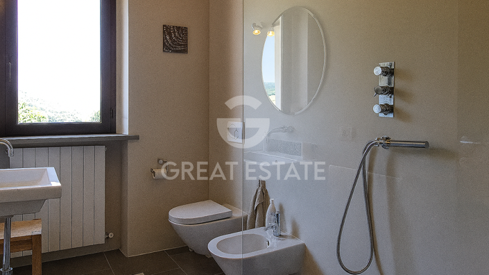 Image No.33-3 Bed Country House for sale