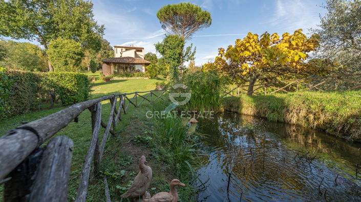 Image No.16-7 Bed Country House for sale