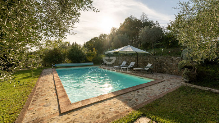 Image No.23-7 Bed Country House for sale