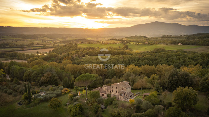 Image No.24-7 Bed Country House for sale