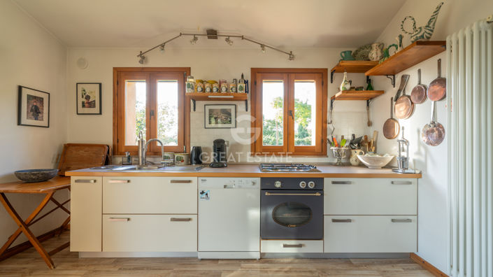 Image No.30-7 Bed Country House for sale