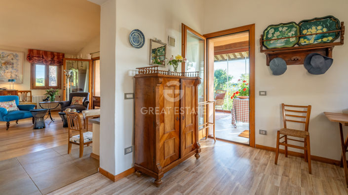 Image No.32-7 Bed Country House for sale