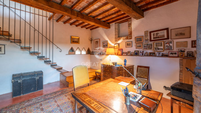 Image No.37-7 Bed Country House for sale