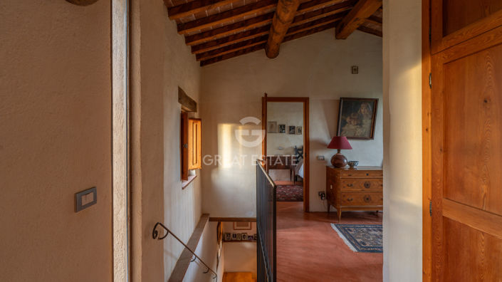 Image No.40-7 Bed Country House for sale