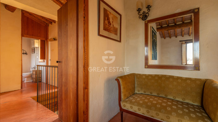 Image No.41-7 Bed Country House for sale