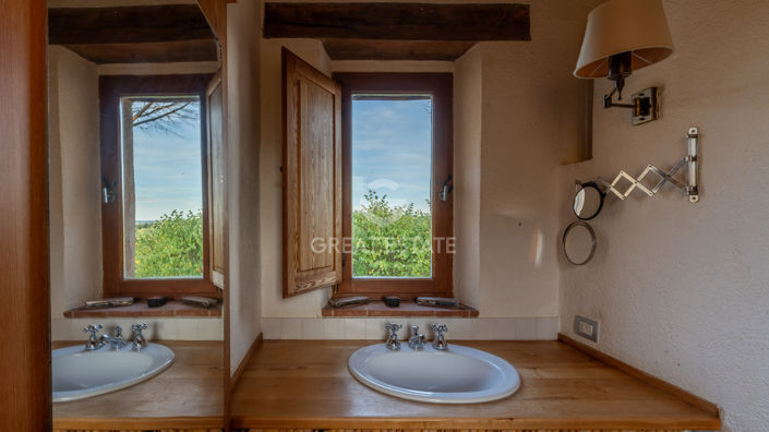 Image No.49-7 Bed Country House for sale