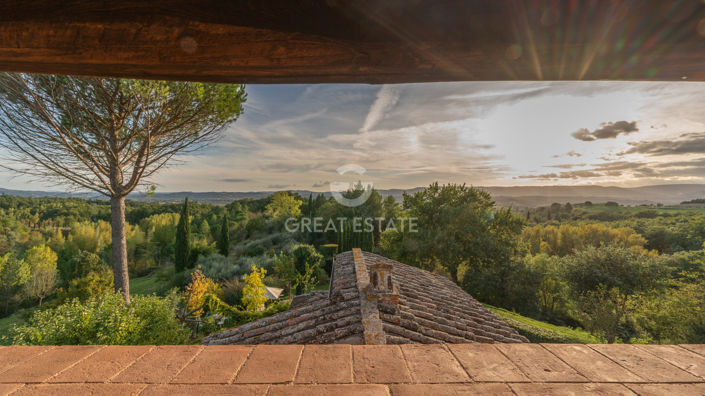 Image No.52-7 Bed Country House for sale