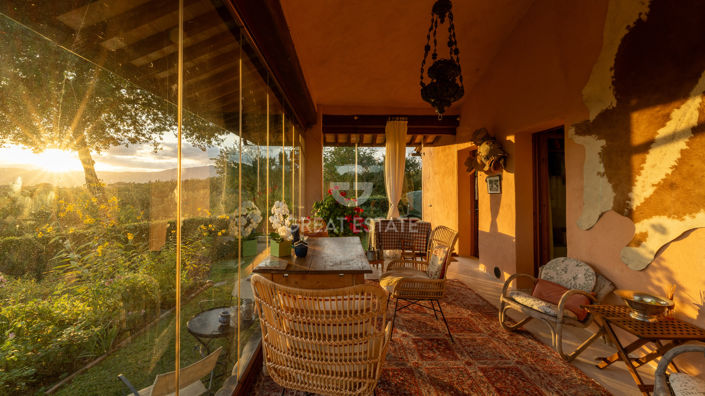 Image No.7-7 Bed Country House for sale