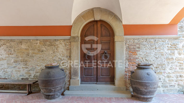 Image No.14-7 Bed Country House for sale