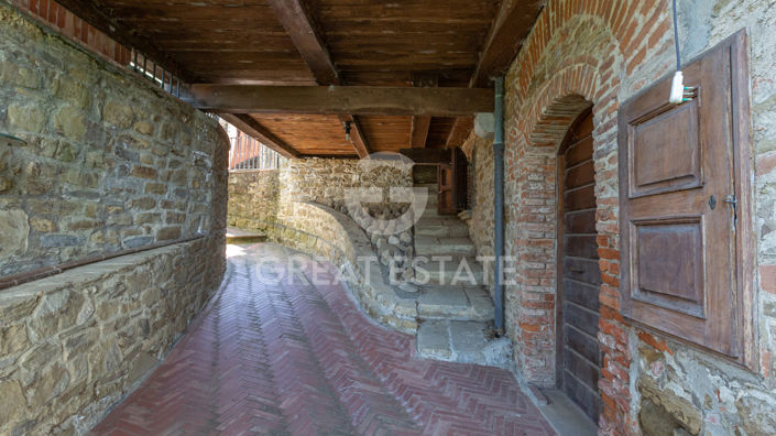 Image No.15-7 Bed Country House for sale