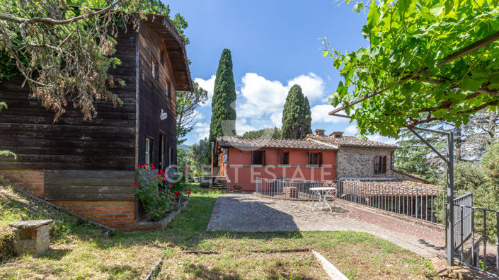 Image No.18-7 Bed Country House for sale