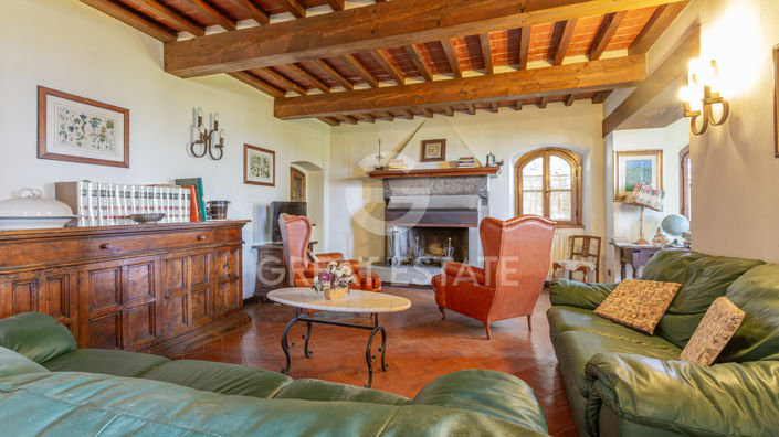 Image No.3-7 Bed Country House for sale