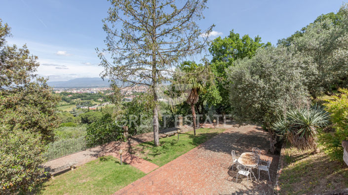 Image No.25-7 Bed Country House for sale