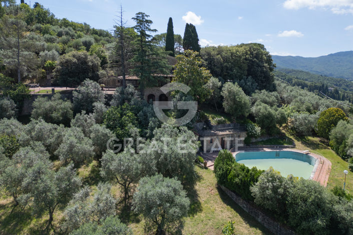 Image No.30-7 Bed Country House for sale