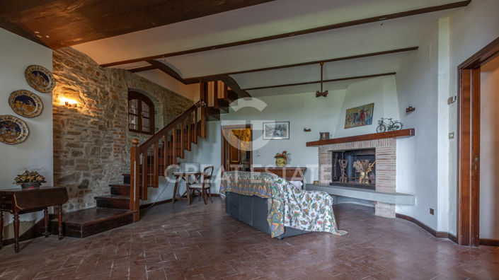 Image No.41-7 Bed Country House for sale